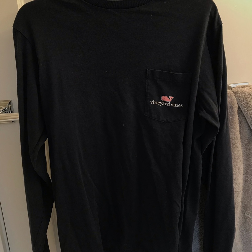 Vineyard vines long sleeve tee